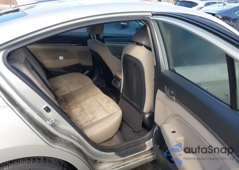 2017 Hyundai Elantra Se z USA, uszkodzony, nr VIN KMHD84LF8HU171189